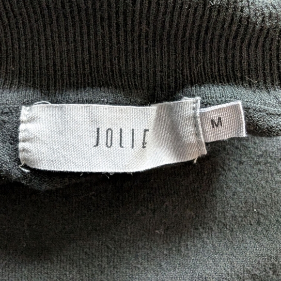 Jolie Sweater Womens Medium Roll Neck Elevated Basic Cashmere Black Long Sleeves - Picture 6 of 10